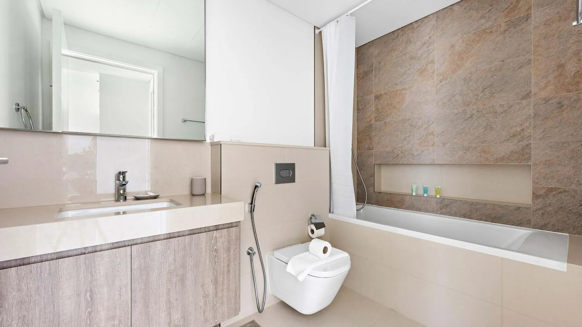Silkhaus Amazing 1 Bdr Heart Of Downtown Apartment Dubai